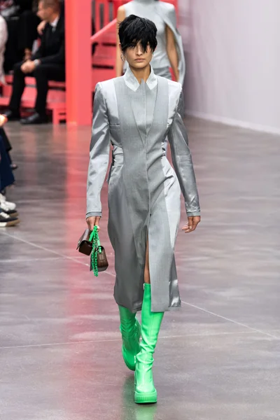 Look 34